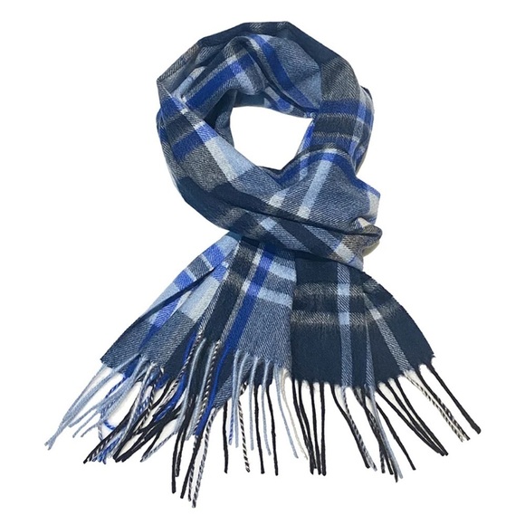 STEVE MADDEN PLAID BLANKET WRAP, NAVY PLAID - Picture 2 of 6